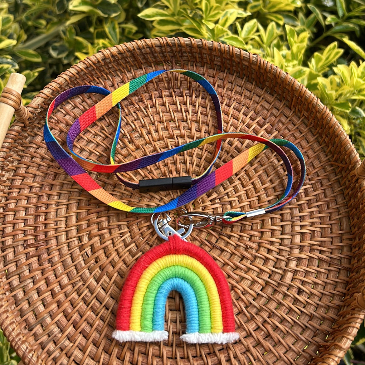 Lanyard with keyring