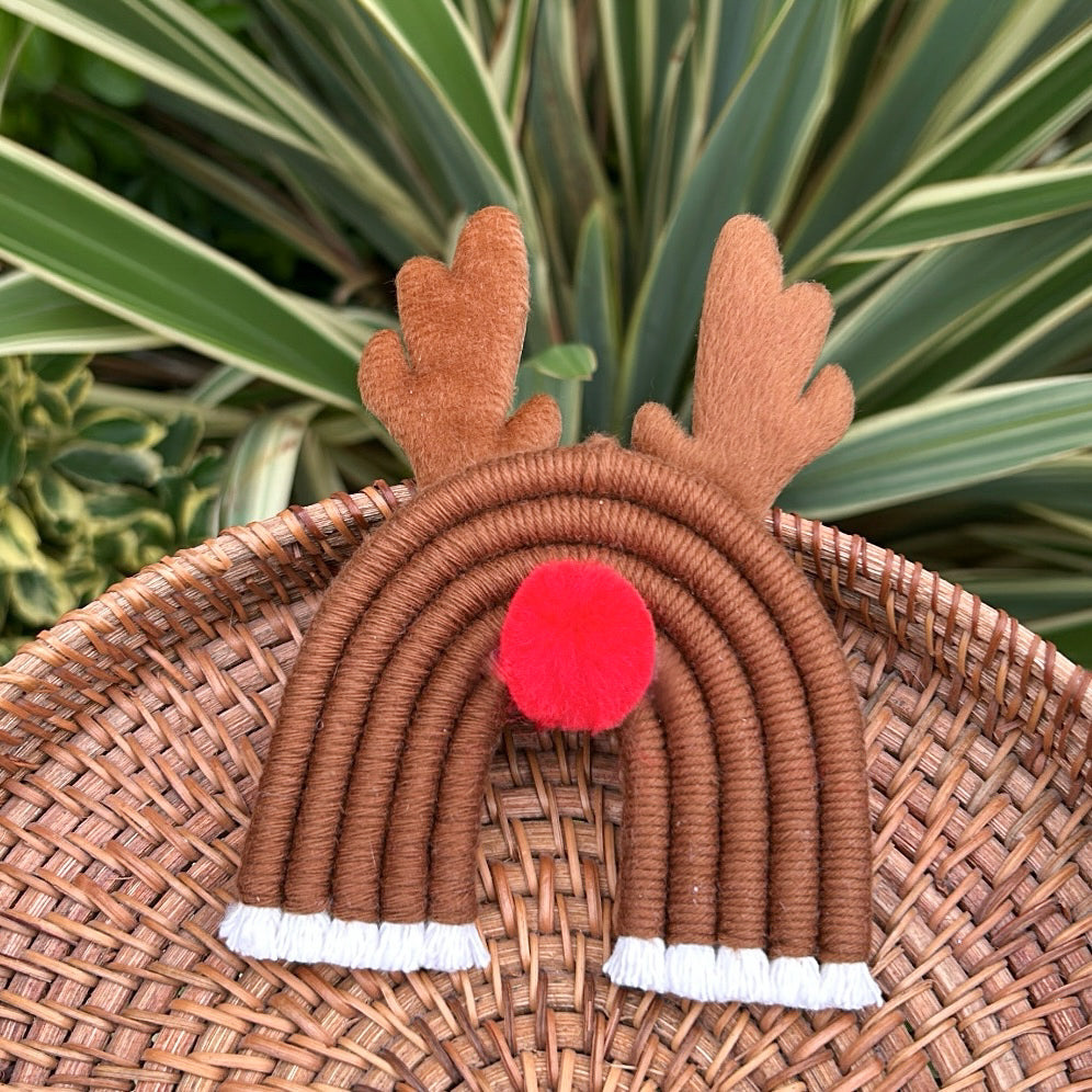 Mini reindeer rainbow