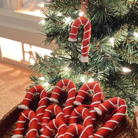 Hanging candy cane (any colour)